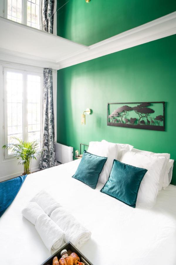 Suite L'Eclipse Paris, Logement Avec Jacuzzi, A 10 Minutes Des Champs Elysees 르발루아페레 외부 사진